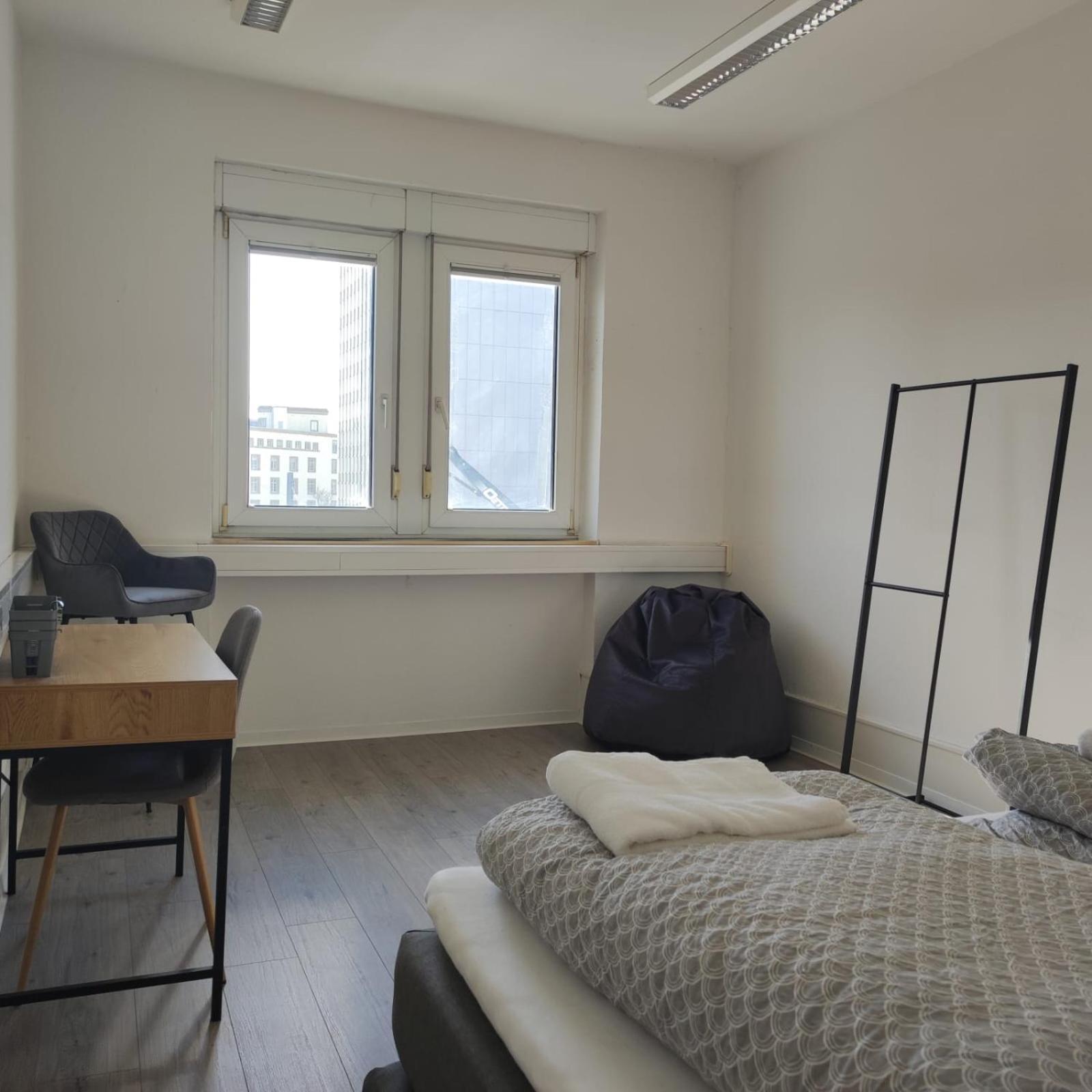 Simplex Apartments Am Ettlinger Tor Spacious Karlsruhe Exterior photo