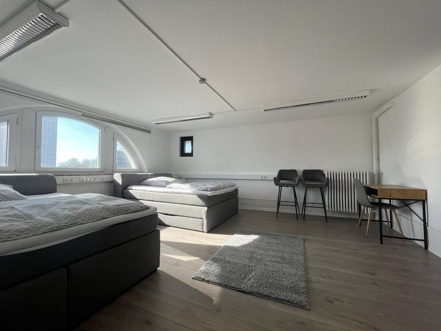 Simplex Apartments Am Ettlinger Tor Spacious Karlsruhe Exterior photo
